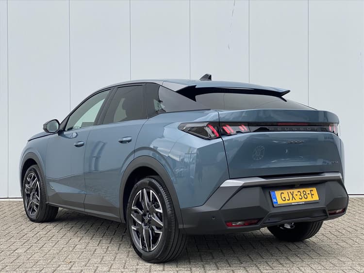 Peugeot 3008 Peugeot e-3008 GT