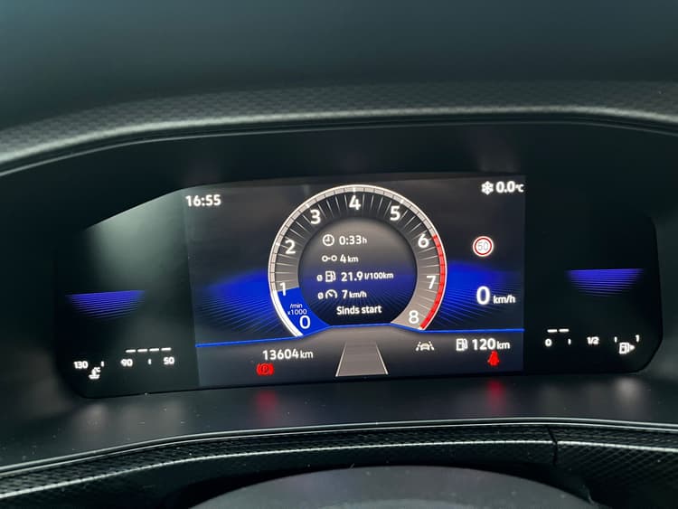 Volkswagen T-Cross 1.0 TSI MT (115 hp)