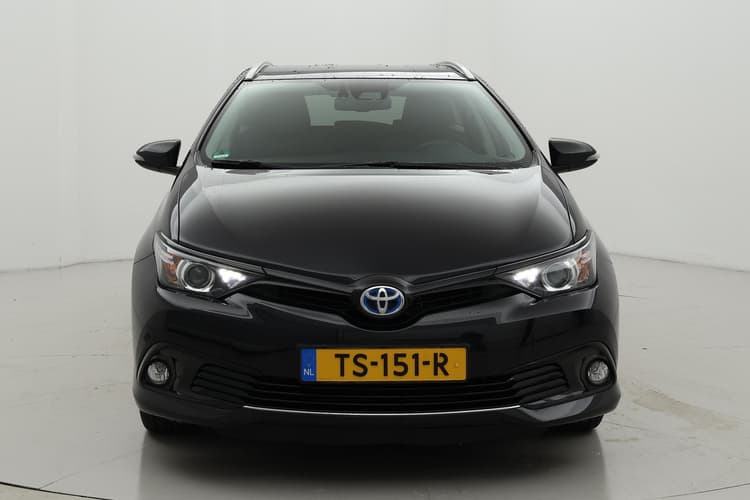 Toyota Auris 1.8 (136 hp)